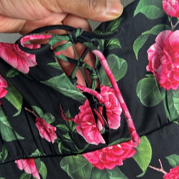 Alice + Olivia chantal Chery floral tiered maxi dress women size 2 NWOT - Picture 5 of 10